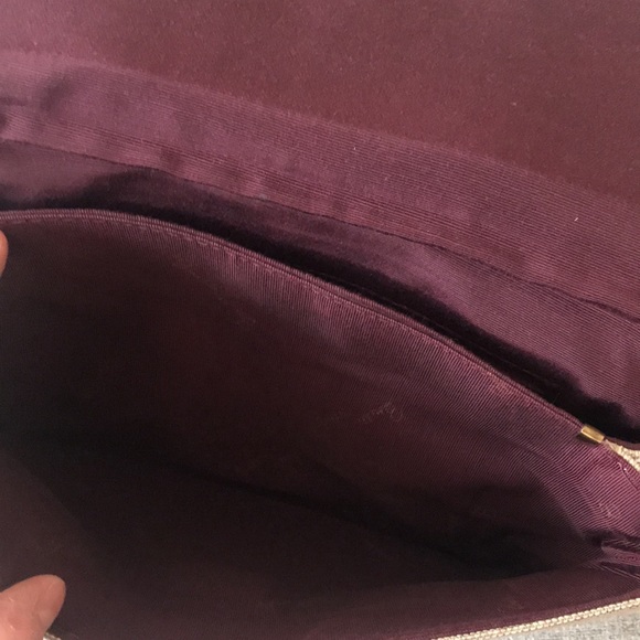 VINTAGE Envelope Clutch - Picture 6 of 9